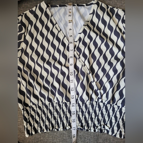 NWOT 2 pc pant set, light material. - Picture 6 of 8